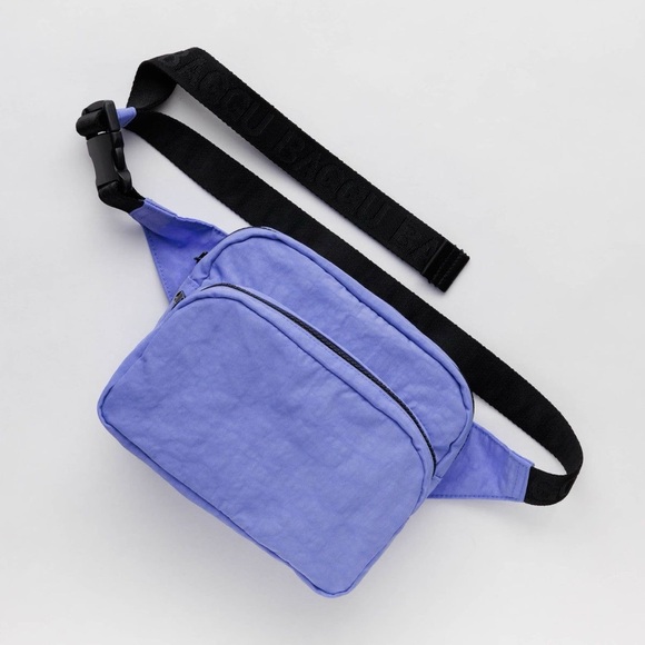 BAGGU Blue Belt Bag - Picture 1 of 6